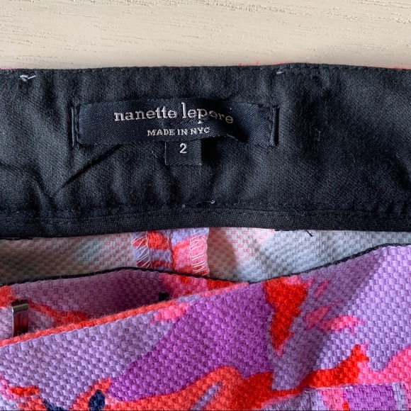 Nanette Lepore Floral Shorts - Picture 4 of 4